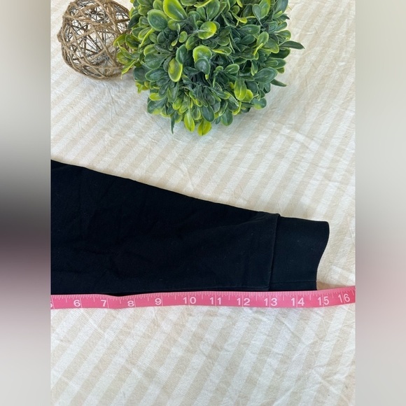 ASOS Crewneck Sweatshirt in Black Size 4 - Picture 4 of 8